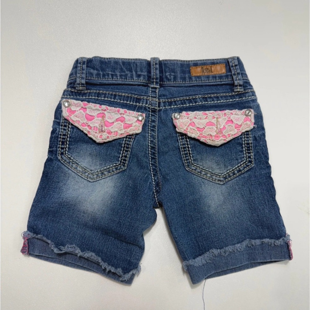 lei Girls size 6 Denim Shorts with Pink Lace Pocket Accents